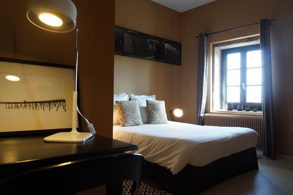 Hotel Courtille De Solutre Pokój zdjęcie