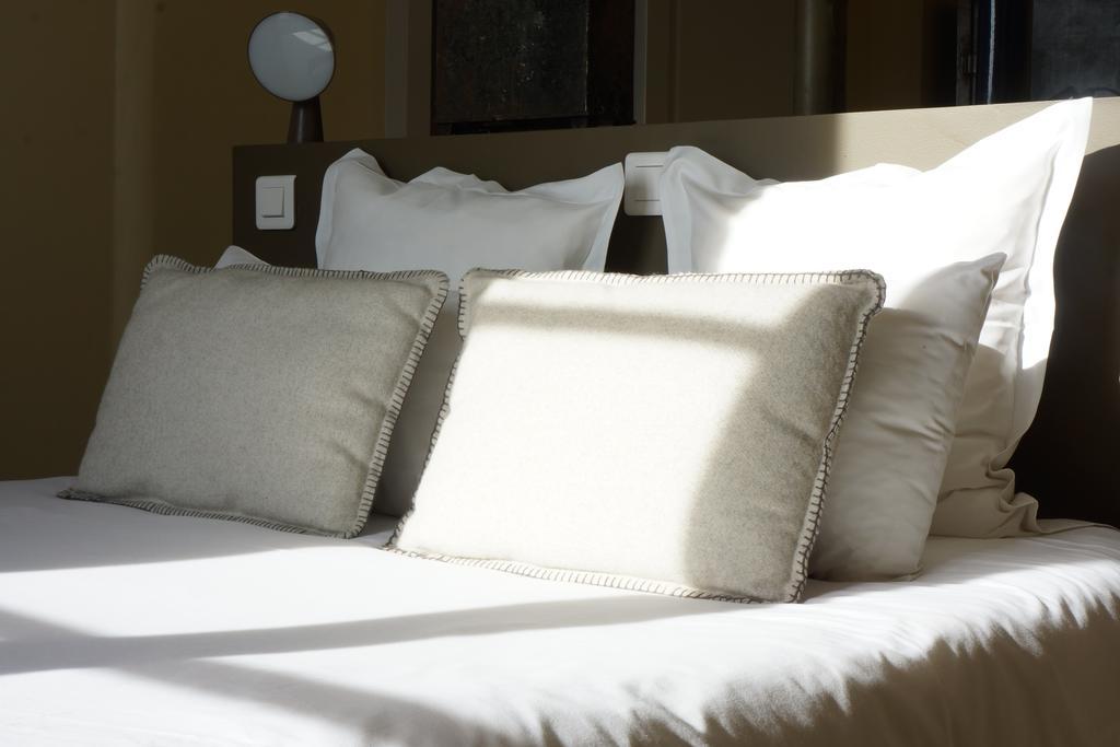 Hotel Courtille De Solutre Pokój zdjęcie